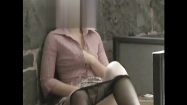 Sexploitress اليابانية كتي ماي كوراموتو يقفز على ديك مع شعر Punani فيلم سكس مدبلج