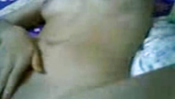 فاتنة شهواني في فستان قصير هو مص قضيبي على كاميرا بوف افلام سكس مدبلج عربي